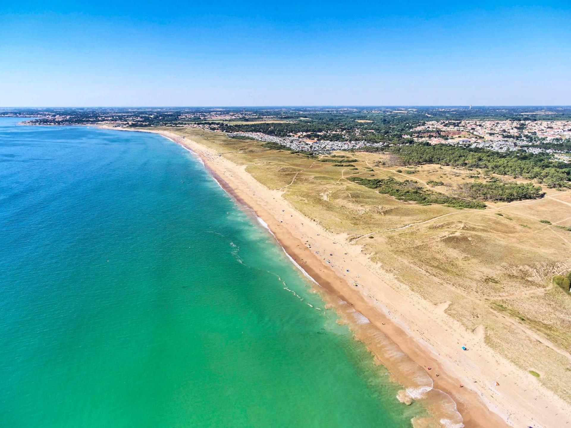 Le Bateau Ivre 50 M De La Plage Saint-Gilles-Croix-de-Vie Esterno foto